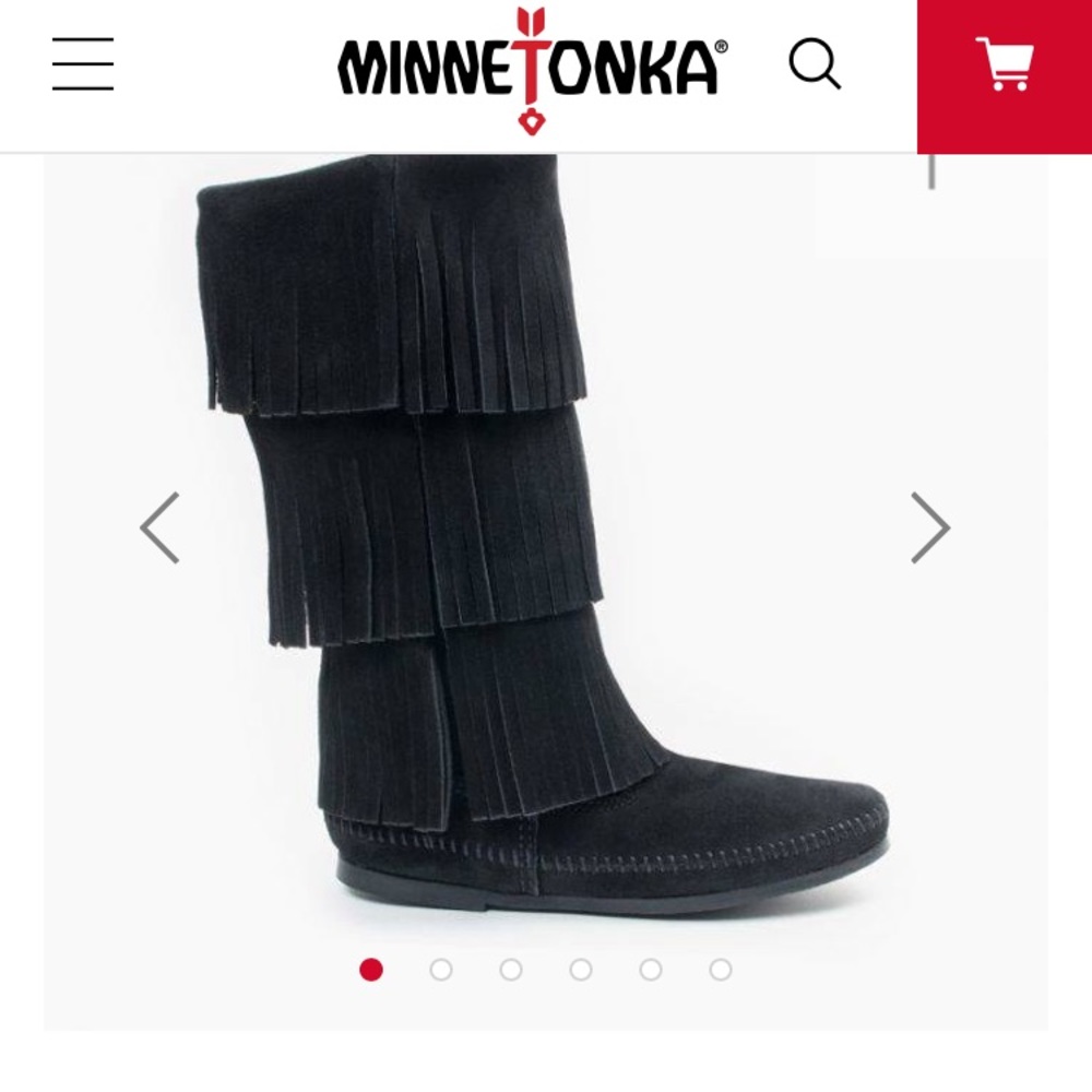 Minnetonka Black 3 Layer Fringe Boots